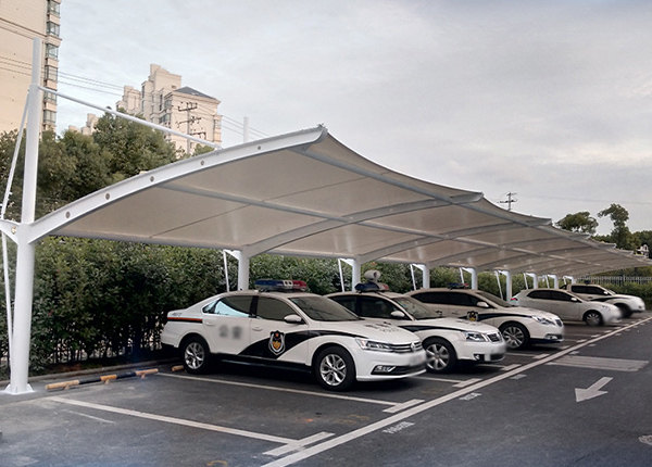 呼和(hé)浩特張拉膜結構車(chē)棚設計(jì)的(de)核心要(yào)點